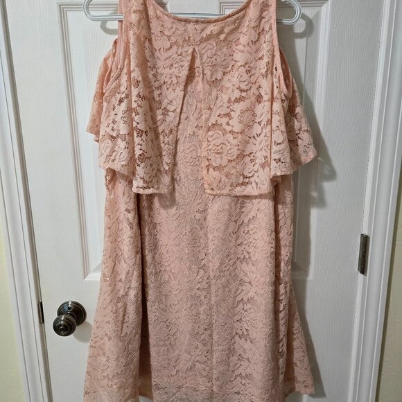 2X Suzanne Betro Blush Pink Dress - Picture 2 of 4